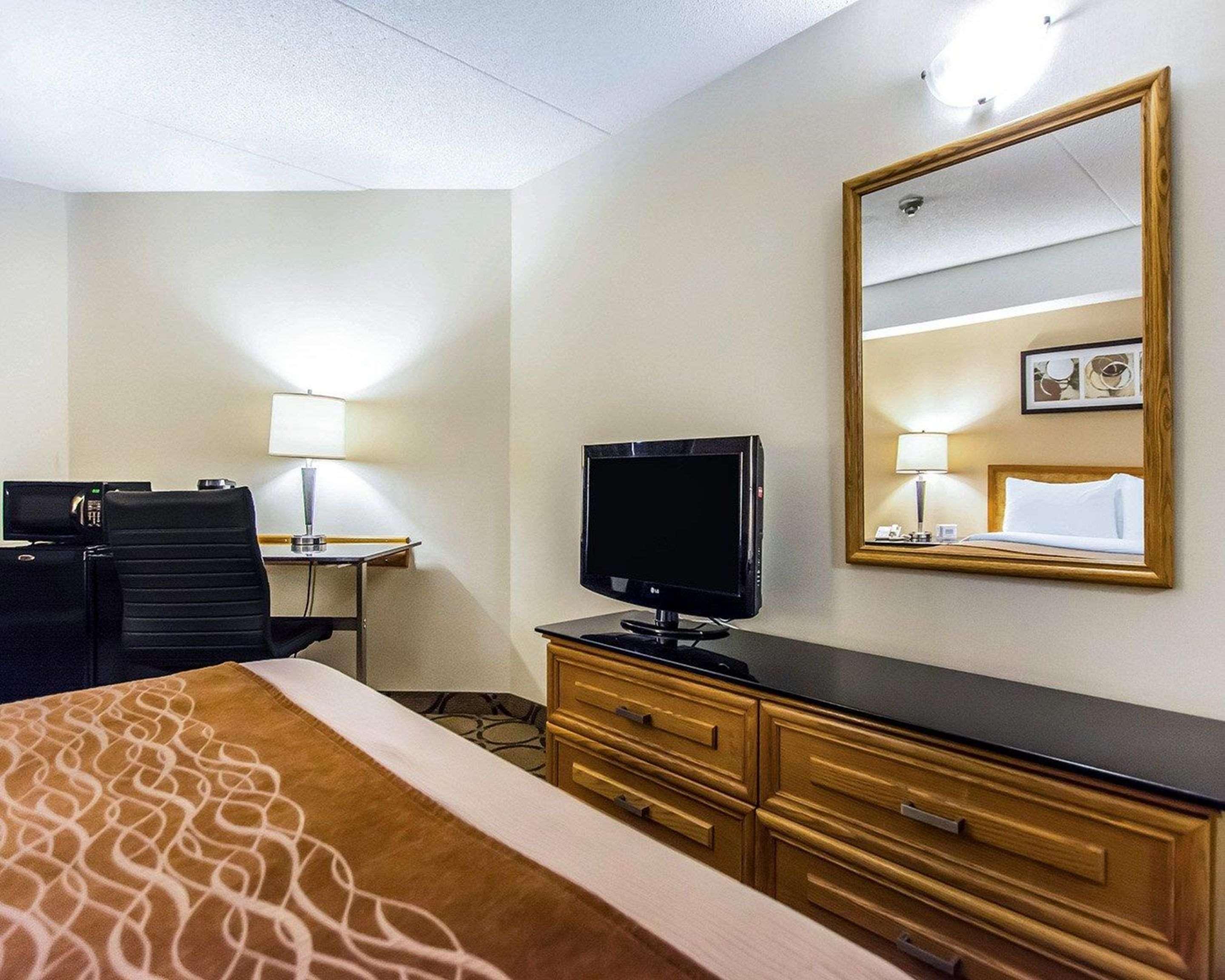 Comfort Inn East Садбери Экстерьер фото
