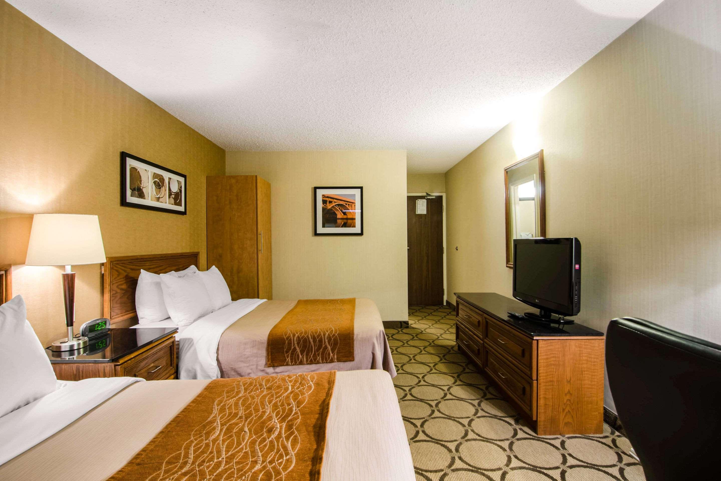Comfort Inn East Садбери Экстерьер фото