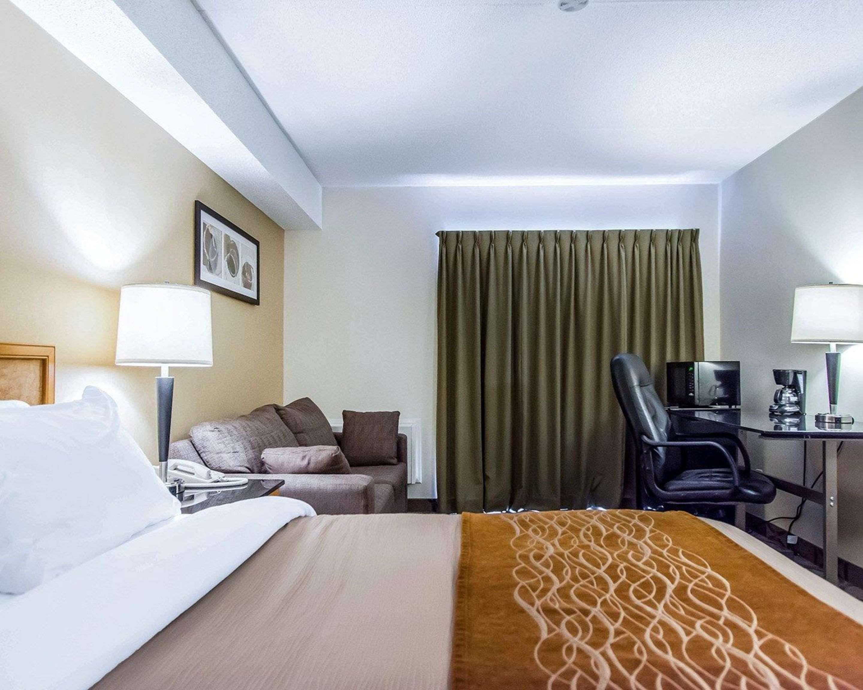 Comfort Inn East Садбери Экстерьер фото