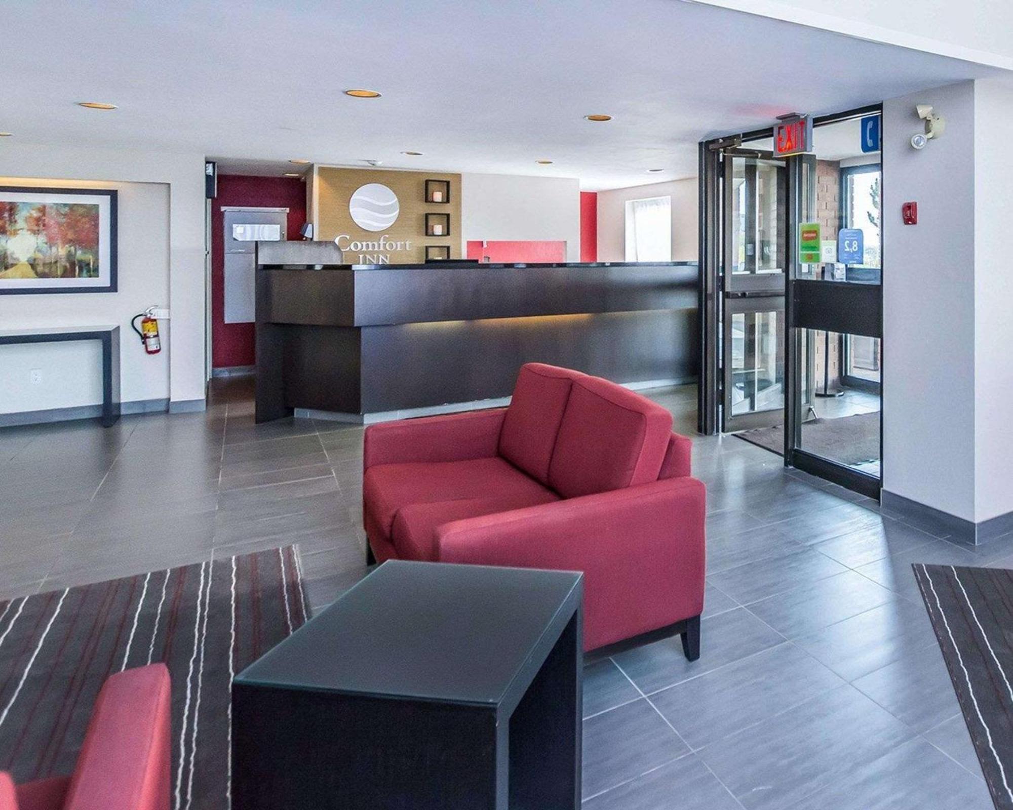 Comfort Inn East Садбери Экстерьер фото